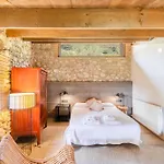 Country house El Cobert De Lera